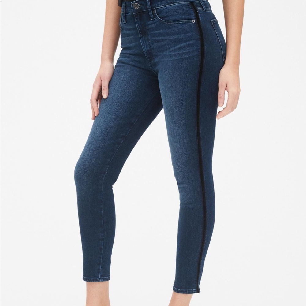 Gap super high rise crop jeans with black velvet stripe 29R